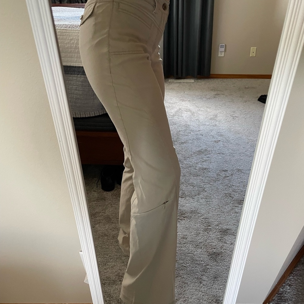 ATHLETA CARGO PANTS 4T